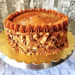 Torta milhojas de manjar