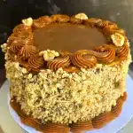 Torta milhojas de manjar nuez